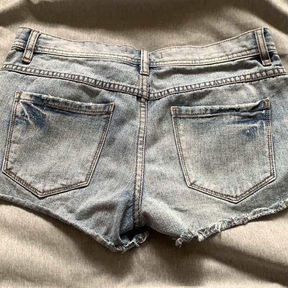 Free people shorts - Picture 2 of 4